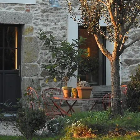 Nocleg ze śniadaniem La Blanchisserie Le Puy Saint-Bonnet