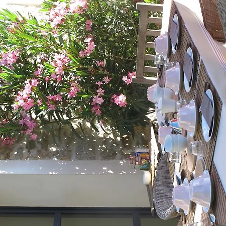 Nocleg ze śniadaniem La Blanchisserie 3*